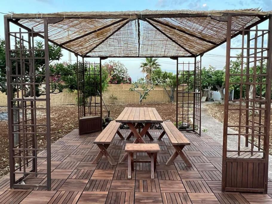 Villa Karmarea Mola di Bari Exterior foto