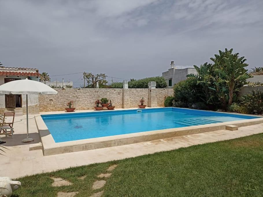 Villa Karmarea Mola di Bari Exterior foto